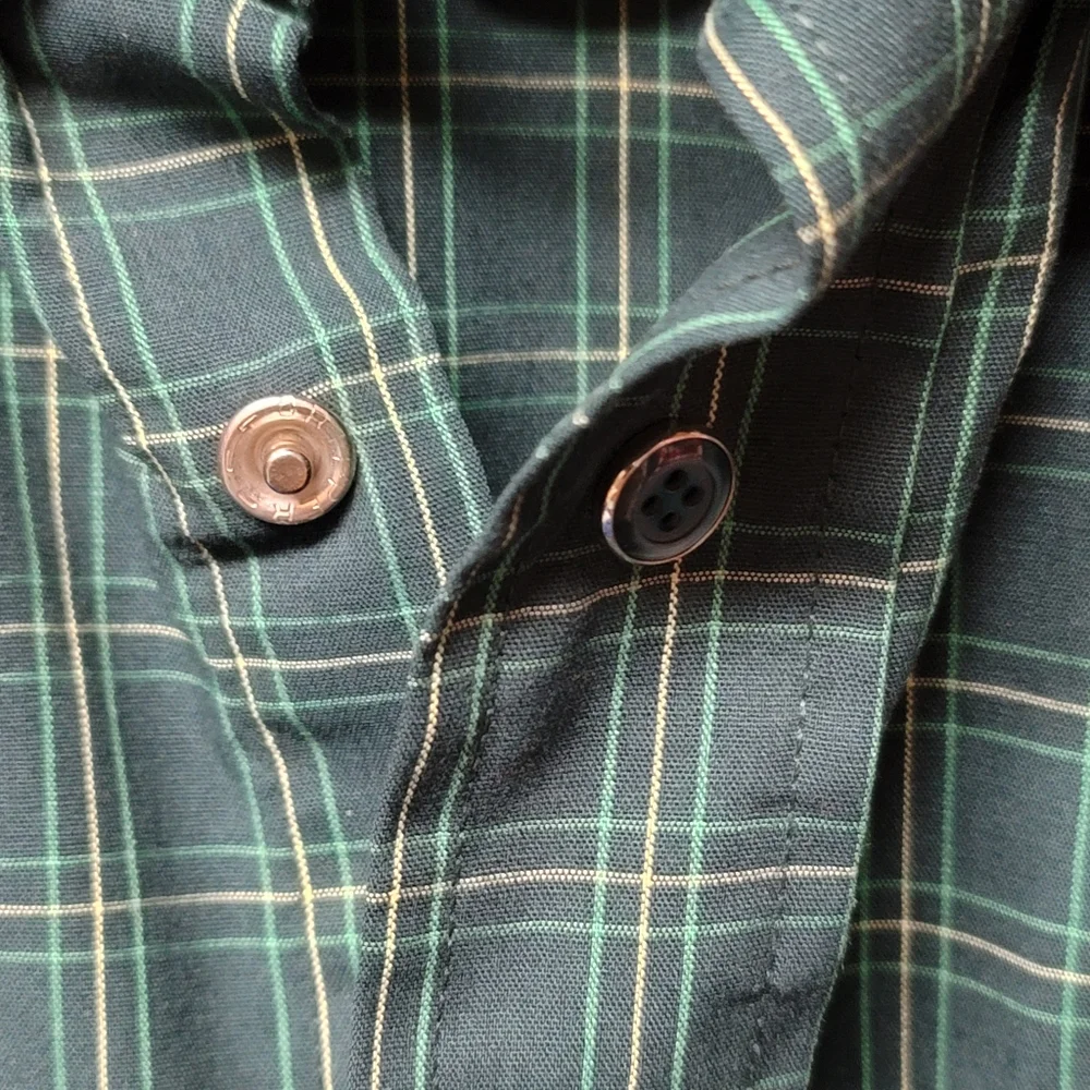 Vintage John Deere Snap Short Sleeve Green Plaid Shirt - Picture 4 of 9